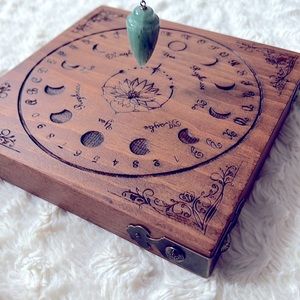 Pendulum Engraved Lotus Moon Board